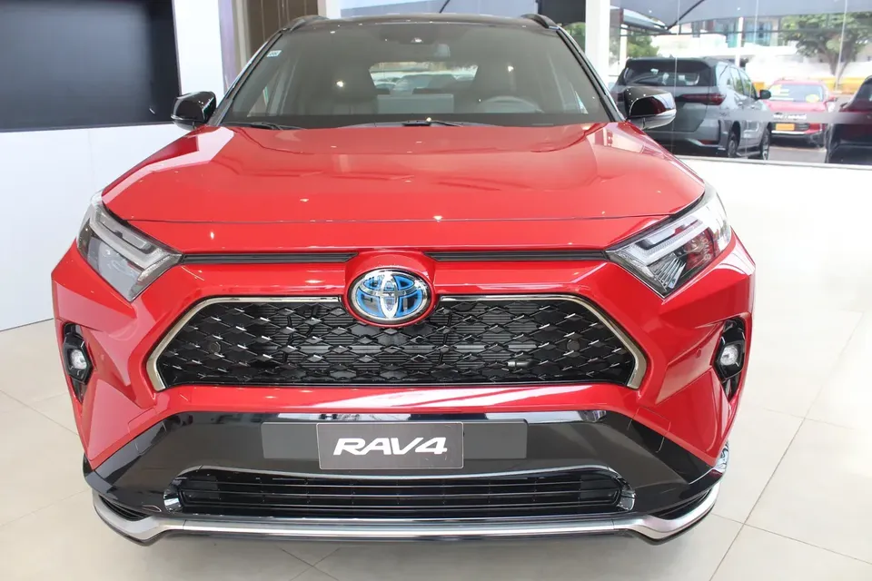 Foto de um toyota rav4 prime
