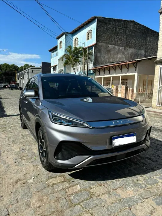 Foto de um byd yuan plus