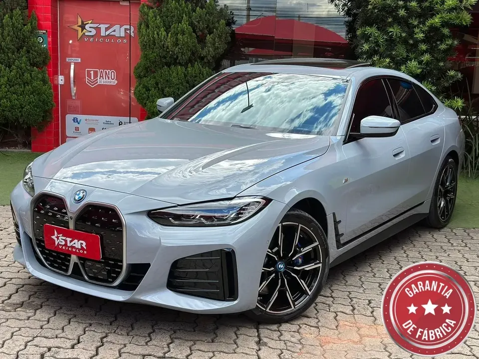Foto de um bmw i4 edrive40