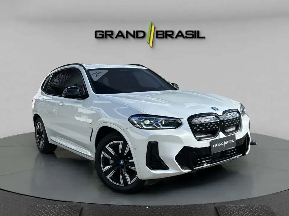 Foto de um bmw ix3