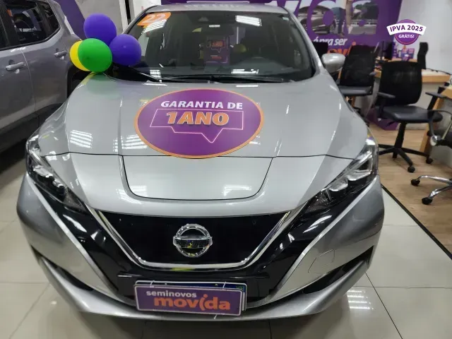 Foto de um nissan leaf