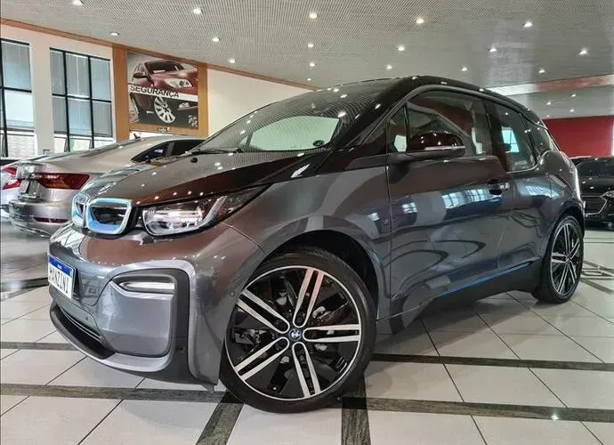 Foto de um bmw i3