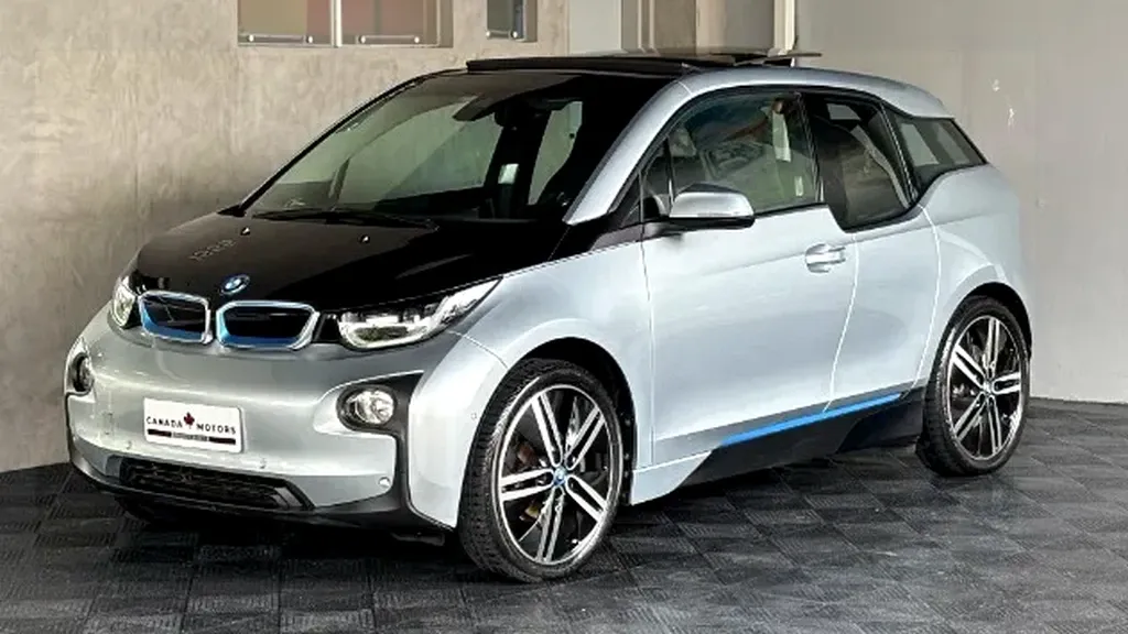 BMW I3