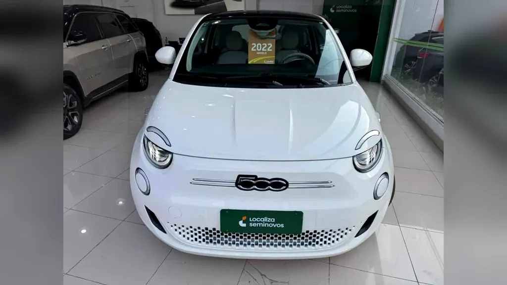 Foto de um fiat 500e