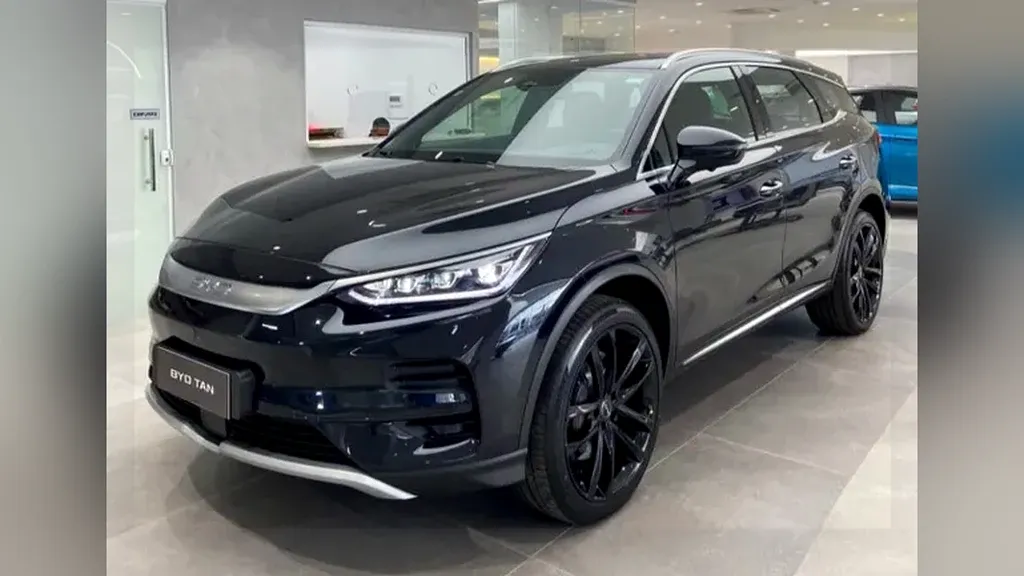 BYD Tan EV