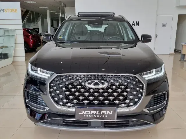Foto de um chery tiggo 8 pro plug-in hybrid
