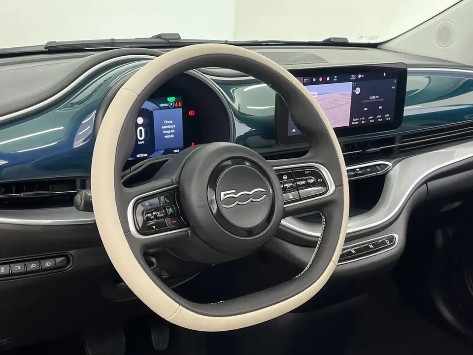 Foto de um fiat 500e