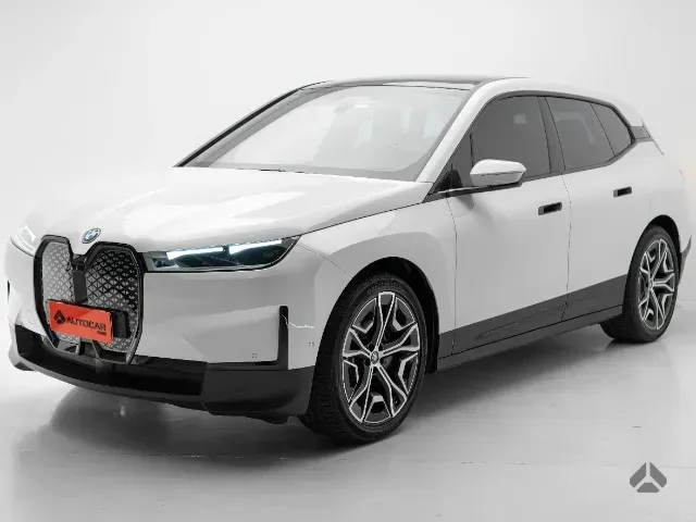 Foto de um bmw ix