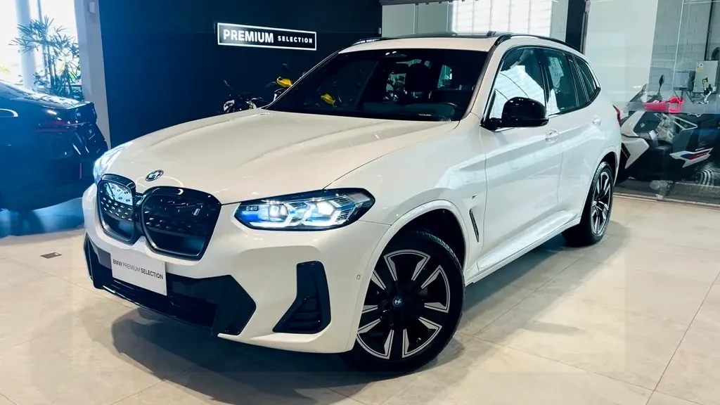Foto de um bmw ix3
