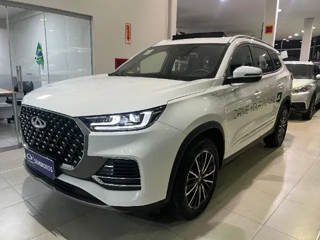 Foto de um chery tiggo 8 pro plug-in hybrid
