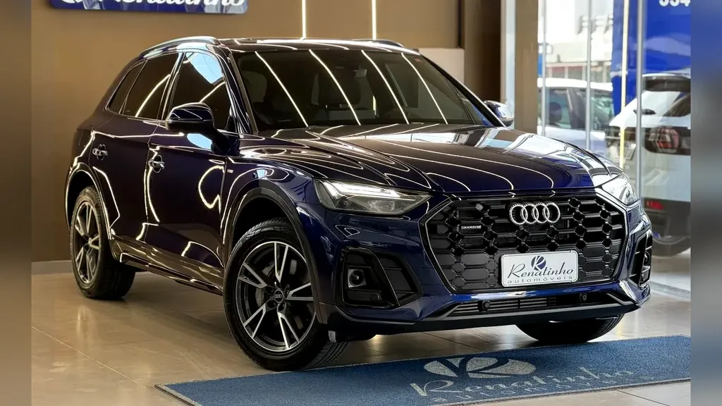 Foto de um audi q5 plug-in hybrid