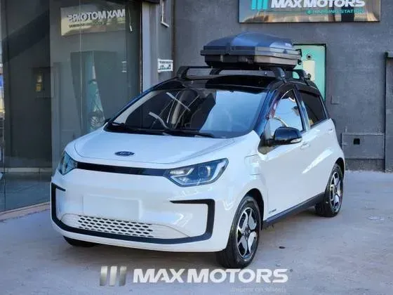 Foto de um jac e-js1