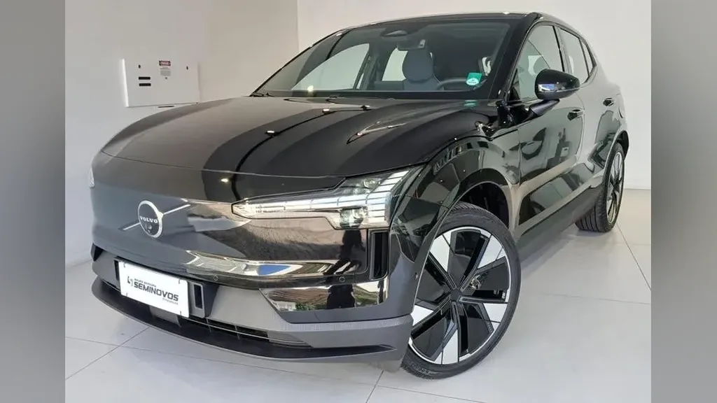 Volvo EX30