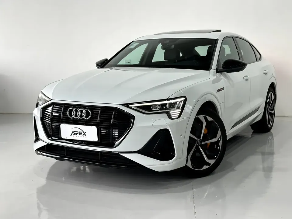 Foto de um audi e-tron s sportback