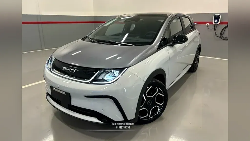 BYD Dolphin Plus