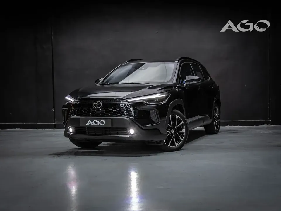 Foto de um toyota c-hr plug-in hybrid