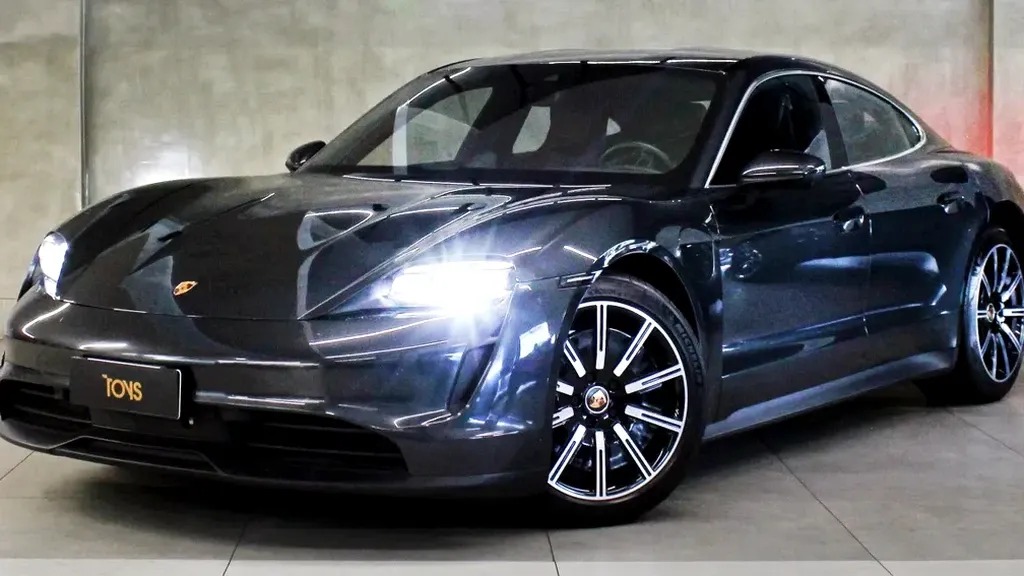 Porsche Taycan