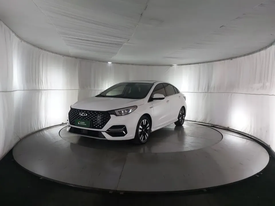 Foto de um chery arrizo 5e