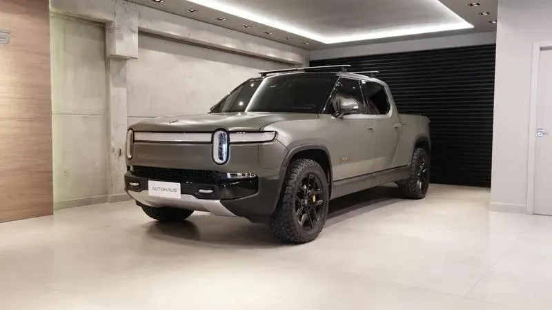Foto de um rivian r1t