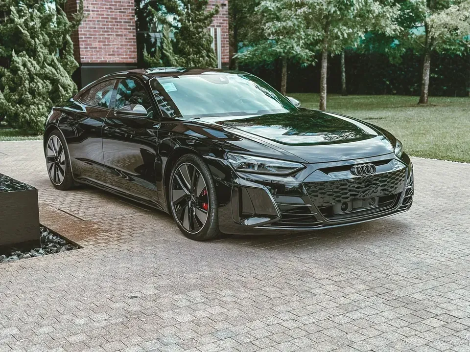 Foto de um audi rs e-tron gt