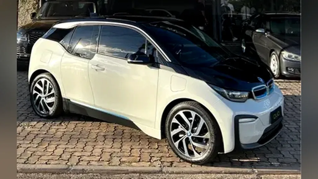Foto de um bmw i3