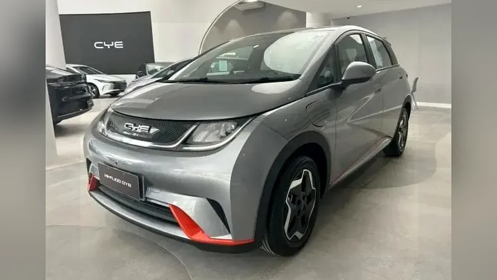 BYD Dolphin