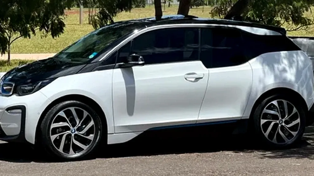 Foto de um bmw i3
