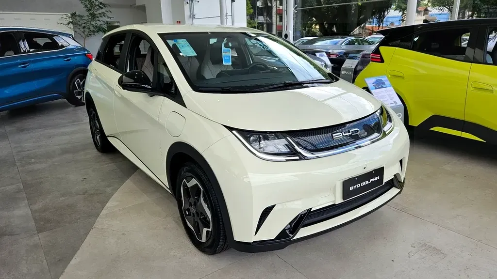 BYD Dolphin