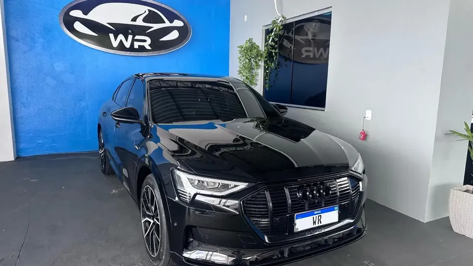 Foto de um audi e-tron