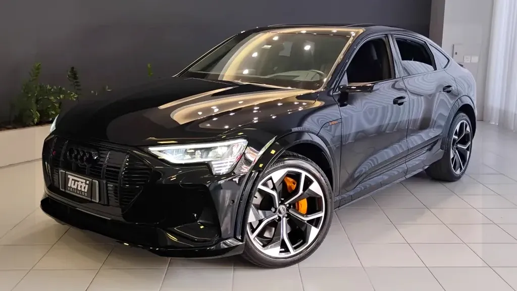 Foto de um audi e-tron