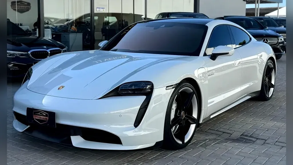 Porsche Taycan