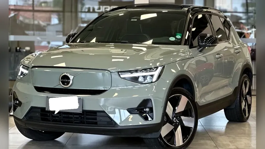Volvo XC40 Recharge
