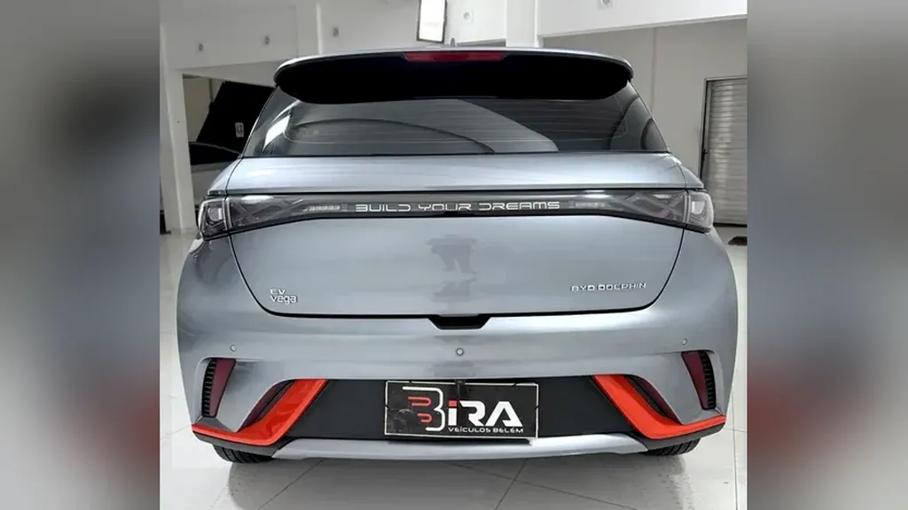 BYD Dolphin