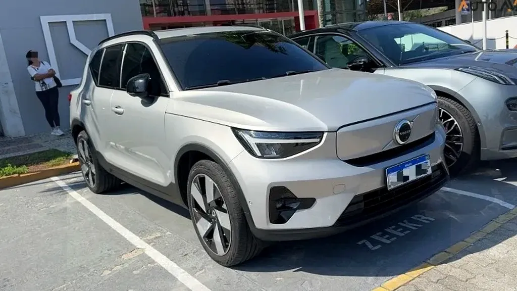 Volvo XC40 Recharge