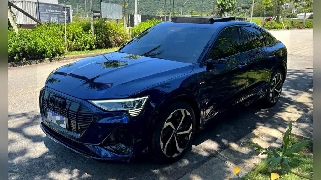 Foto de um audi e-tron