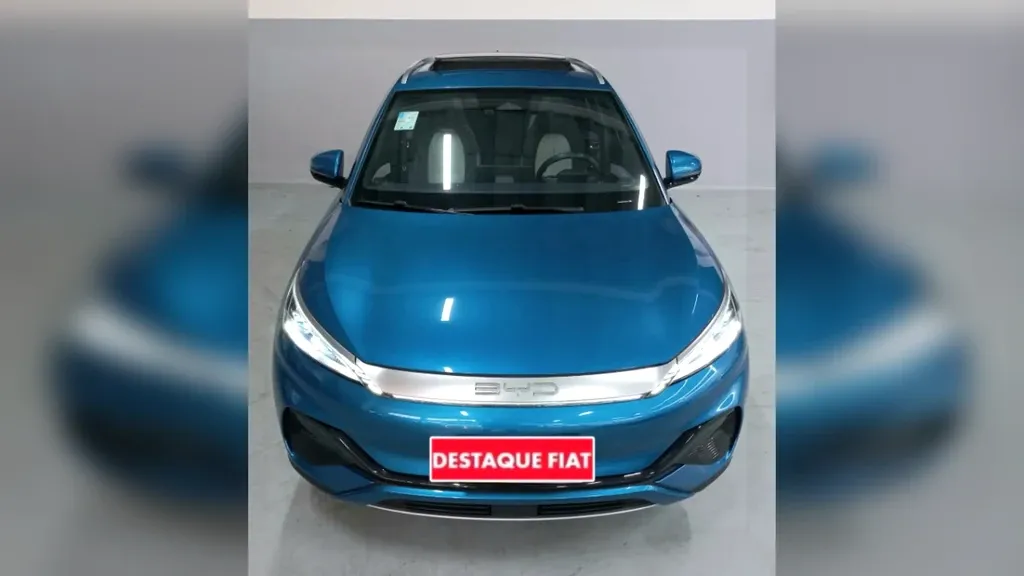 Foto de um byd yuan plus