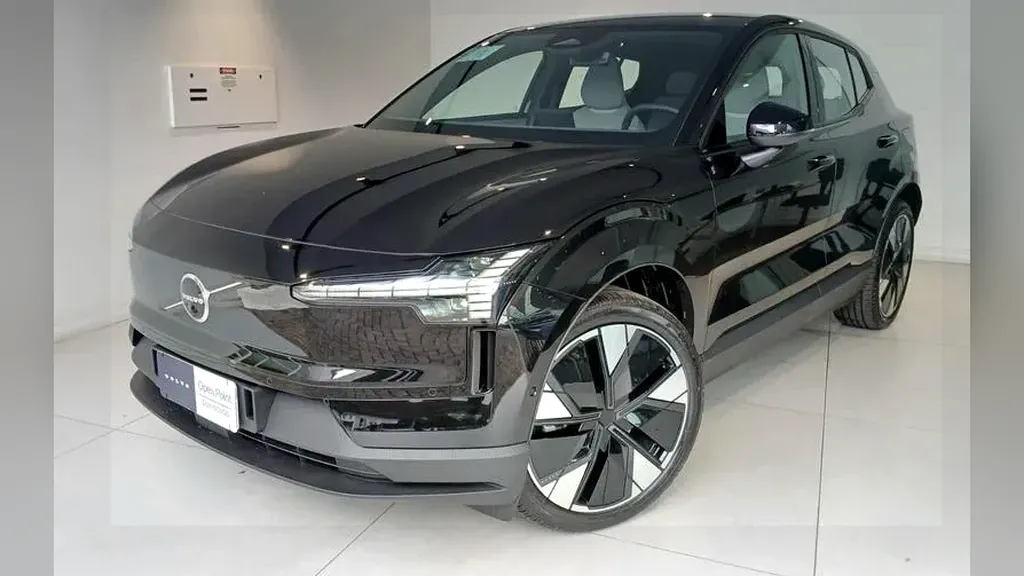 Volvo EX30
