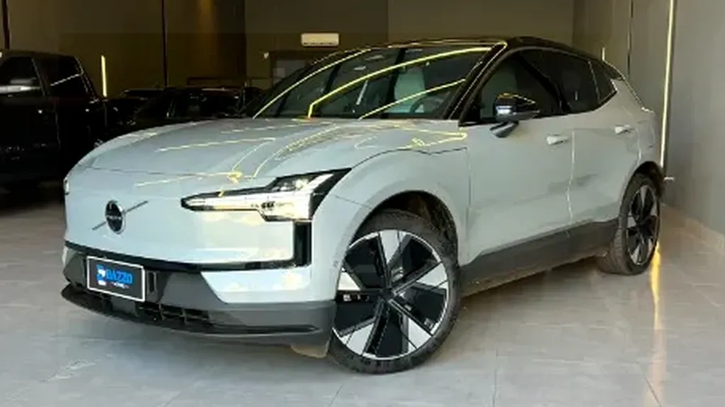 Foto de um volvo ex30