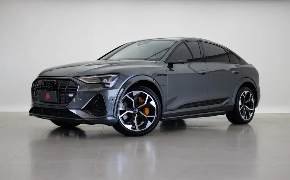 Foto de um audi e-tron s sportback