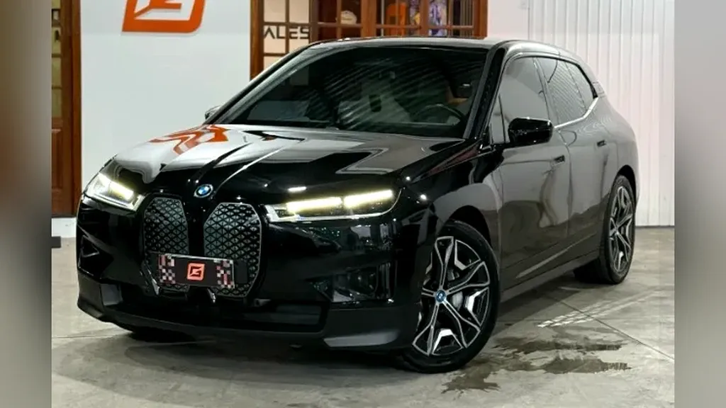 Foto de um bmw ix
