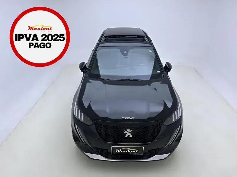 Foto de um peugeot e-2008