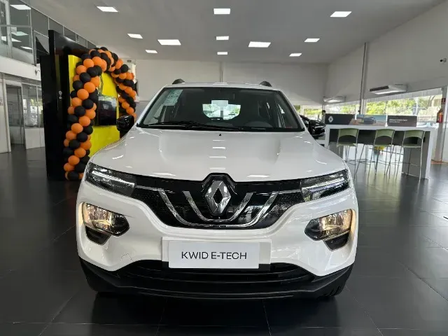 Foto de um renault kwid e-tech electric