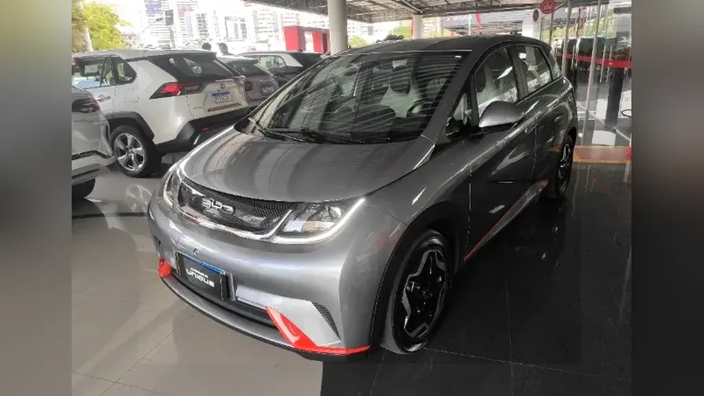 BYD Dolphin