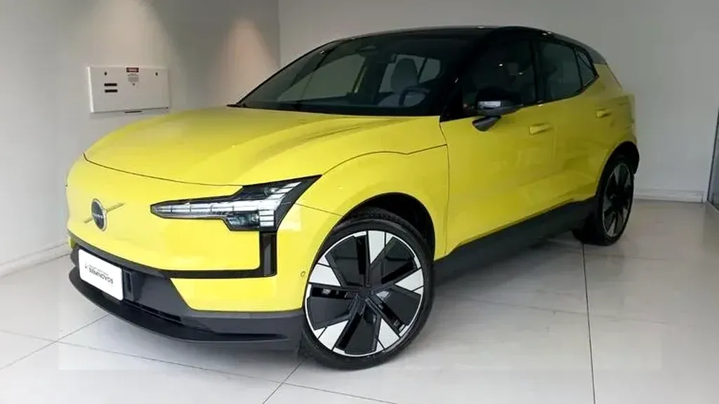 Volvo EX30