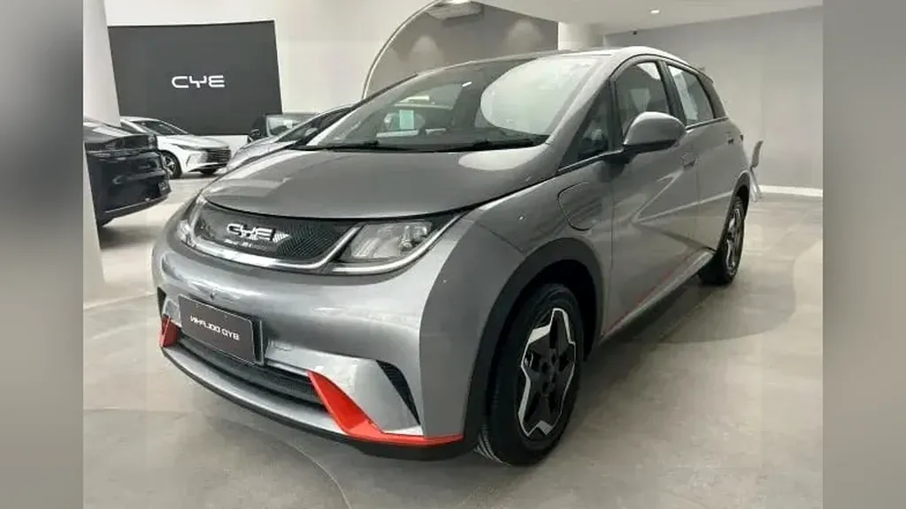 BYD Dolphin