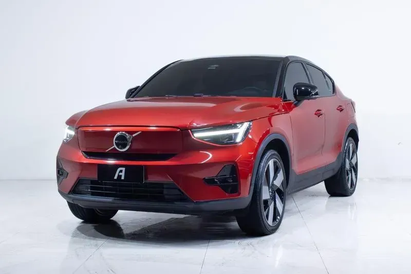 Foto de um volvo c40 recharge