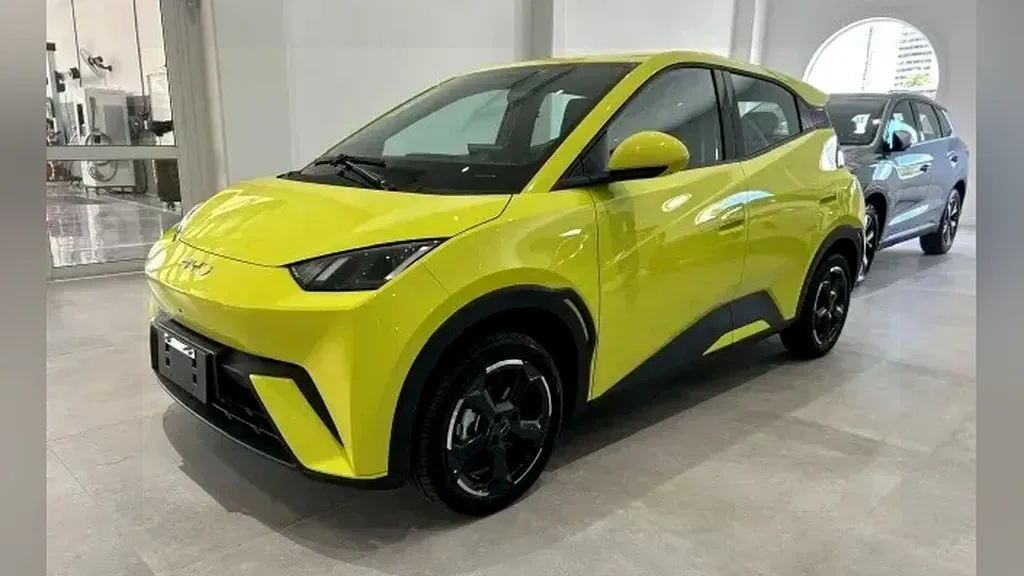 BYD Dolphin Mini