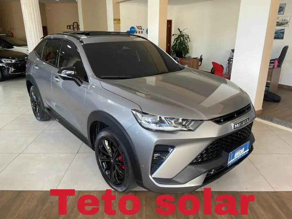 Foto de um gwm haval h6 plug-in hybrid