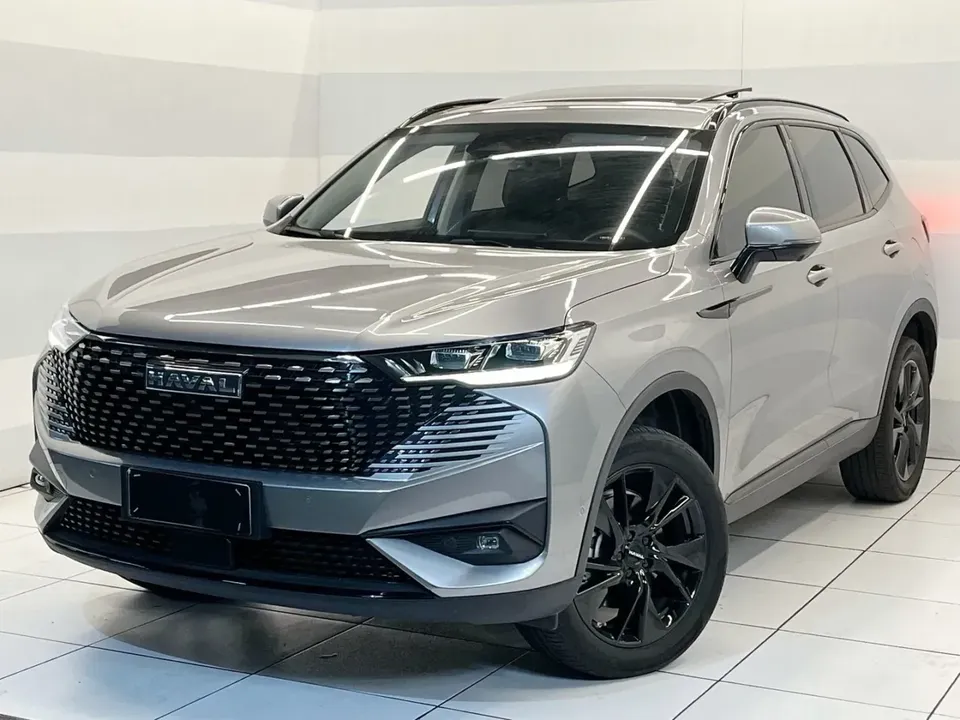 Foto de um gwm haval h6 plug-in hybrid