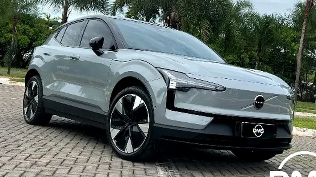Volvo EX30